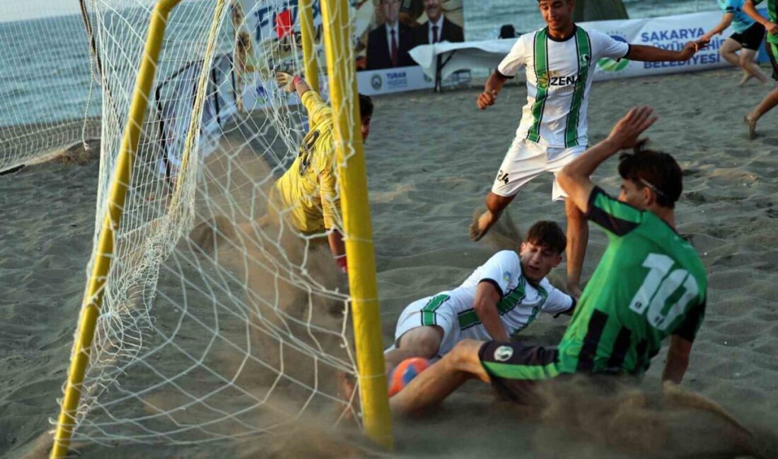 Kocaali Sahili’nde düzenlenen 16 takımın ter dökeceği Plaj Futbolu Şampiyonası