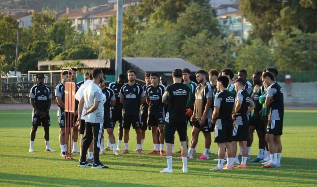 Trendyol Süper Lig’in 2. haftasında Kocaelispor pazartesi günü sahasında Amed