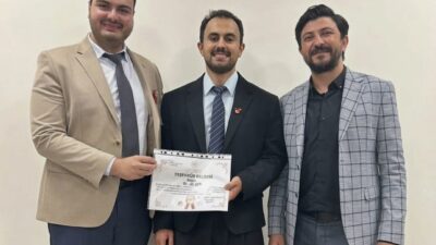 Kütahya Şehir Hastanesi Acil Tıp Kliniğinde asistan hekim olarak görev