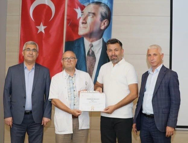 Kütahya Şehir Hastanesi’nde görev yaptığı süre boyunca Acil Servis’te özveriyle