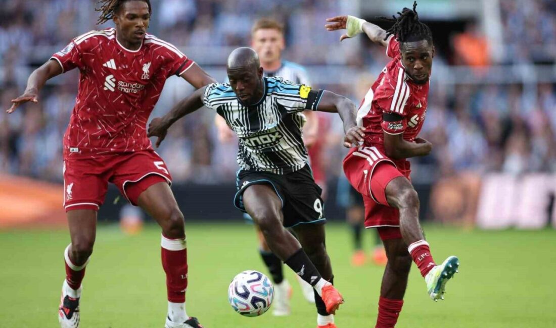 Liverpool, İngiltere Premier Lig’in ilk haftasında Newcastle United ile 2-2