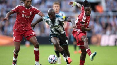 Liverpool, İngiltere Premier Lig’in ilk haftasında Newcastle United ile 2-2