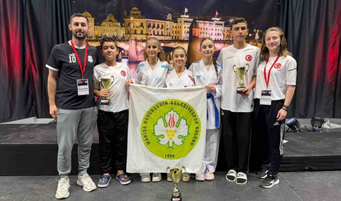 İsviçre’de düzenlenen Uluslararası Basel Open Masters Karate Turnuvası’nda Manisa Büyükşehir