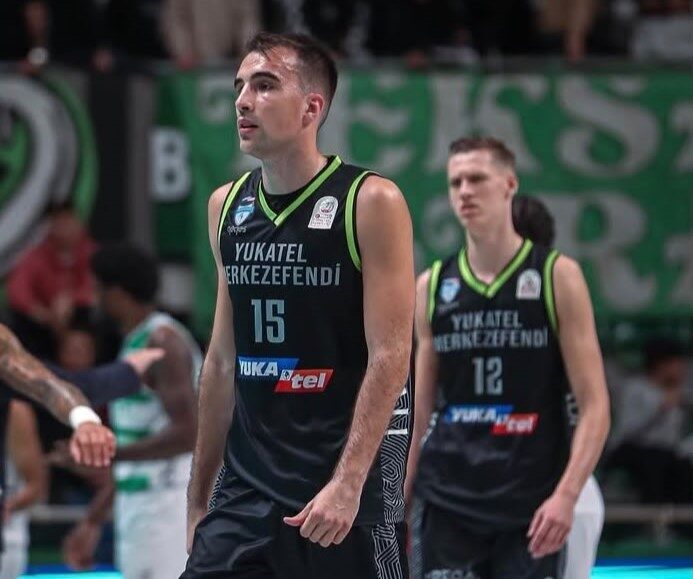 Y. Denizli Basket, yeni sezon öncesi uzun rotasyonuna Sırp oyuncu