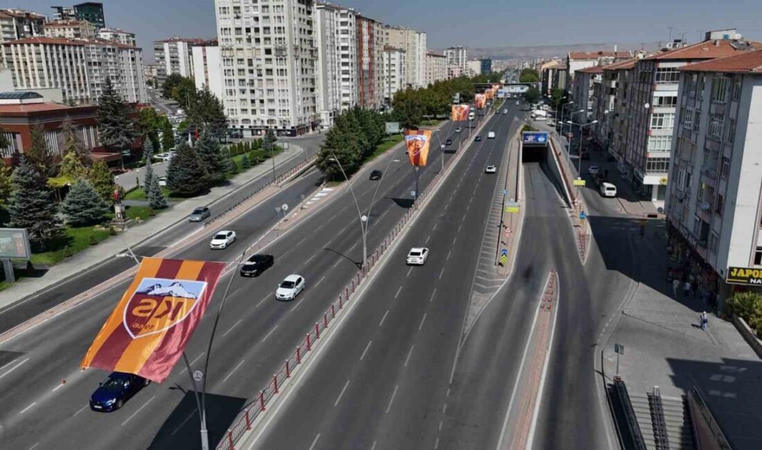 Memduh Başkan’dan maça davet Kayseri Büyükşehir Belediye Başkanı Memduh Büyükkılıç, yarın oynanacak Bursaspor maçı