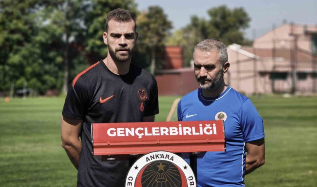 Erzurumspor FK maçı hazırlıklarını sürdüren Gençlerbirliği’nde Teknik Direktör Metin Diyadin,
