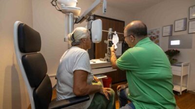 Mezitli Belediyesince 65 yaş ve üzeri vatandaşların sağlık hizmetlerine erişimini