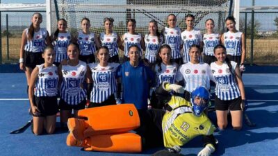 Kırklareli’de düzenlenen U17 Kızlar Hokey Türkiye Şampiyonası’nda mücadele eden Muğla