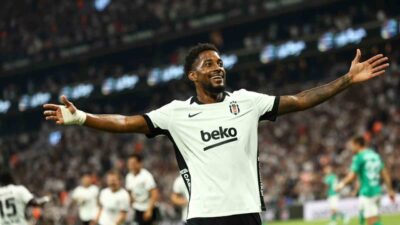 Beşiktaş’ın sahasında Kauno Zalgiris’i 3-0 mağlup ettiği maçta siyah-beyazlıların ilk