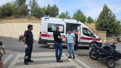 Diyarbakır’ın Çermik ilçesinde kafede nargile içen vatandaş fenalaşıp baygınlık geçirdi.