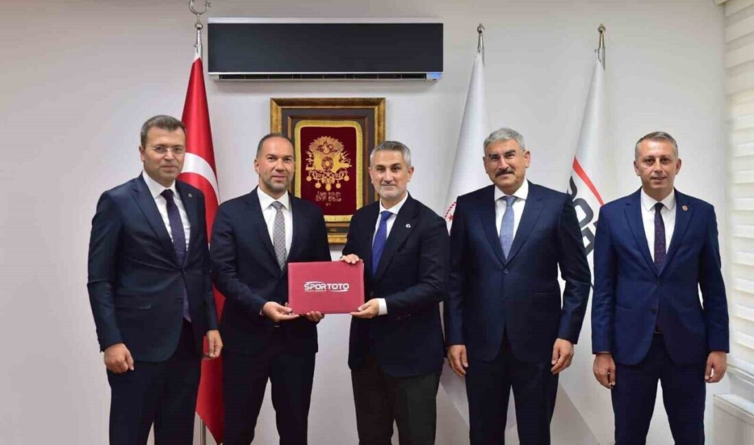 Niğde’nin spor altyapısını güçlendirecek yeni tesis ve halı saha yatırımları
