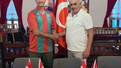 Bu yıl Bilecik’i Profesyonelliğe Geçiş Ligi’nde (PGL) temsil olacak Osmanelispor