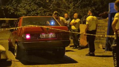 Bartın’da polisten kaçan ehliyetsiz sürücü, girdiği ara sokaktaki evinin önünde
