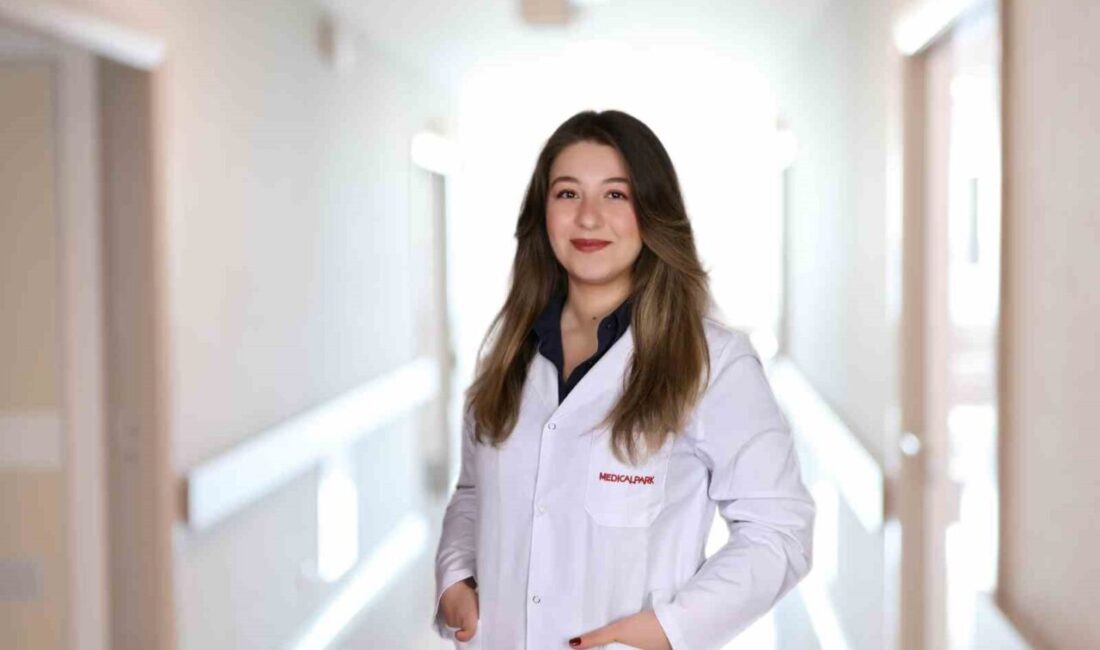 Yeterli süre uyunmasına rağmen sabahları yorgun ve dinlenmemiş uyanmanın yalnızca