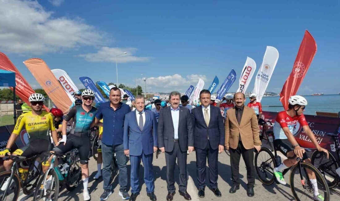 Samsun’da bu yıl üçüncüsü düzenlenen Uluslararası Samsun Bisiklet Turu’nun 1.