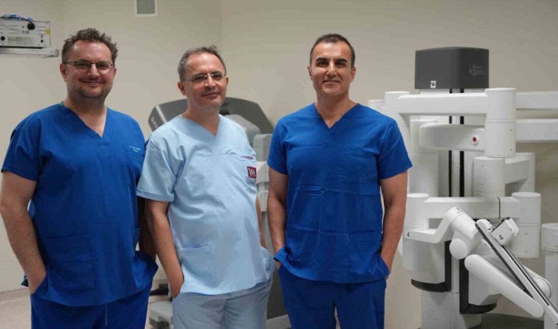 Samsun’da özel bir hastanede ürolojik hastalıkların cerrahi tedavisinde robotik cerrahi