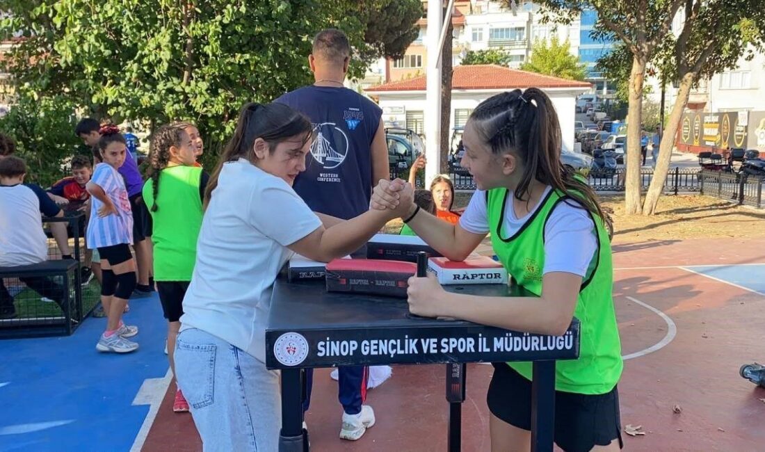 Sinop’ta Gençlik ve Spor Festivali gerçekleştirildi. Gençlik Hizmetleri Genel Müdürlüğü