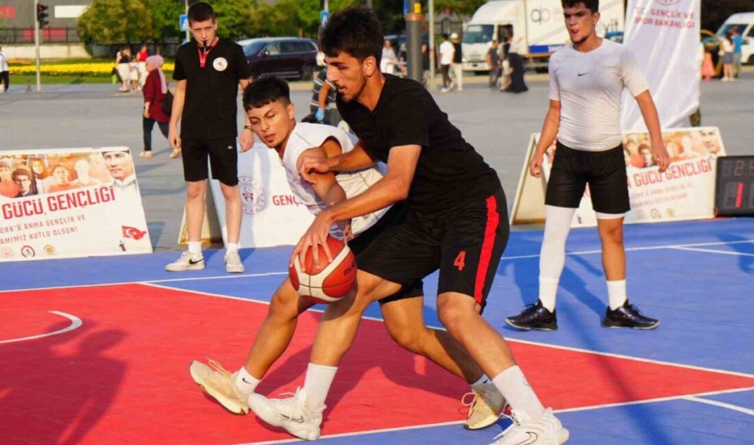 SAMSUN (İHA) – Samsun’da Gençlik ve Spor Festivali kapsamında düzenlenen