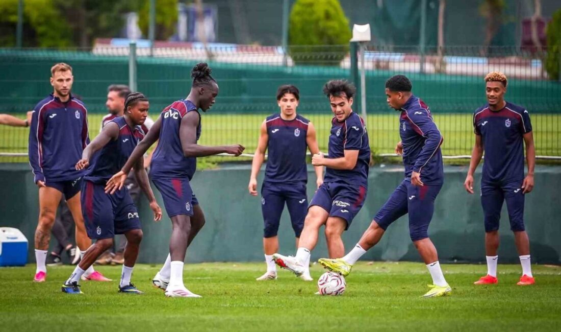 Trabzonspor, UEFA Avrupa Ligi Play-Off Turu ilk maçında sahasında karşılaşacağı