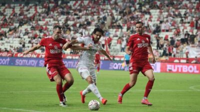 Trendyol 1. Lig’in 3. haftasında Antalyaspor, konuk ettiği Pendikspor’a 3-2