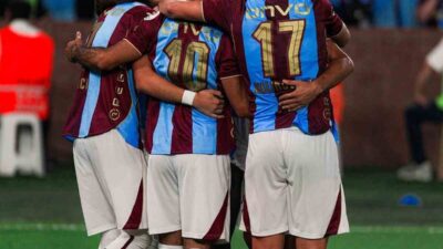 Trendyol Süper Lig’in 2. haftasında Trabzonspor, sahasında RAMS Başakşehir’i 2-1