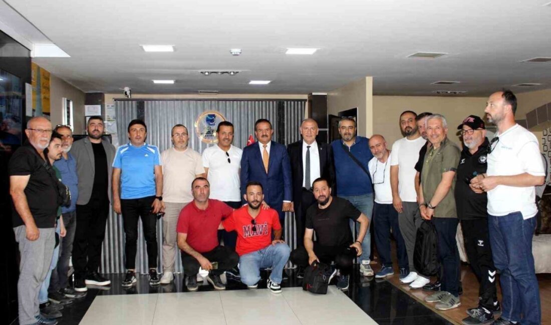 Türkiye Spor Yazarları Derneği (TSYD) Genel Merkez Şubeler Sorumlusu Kemal