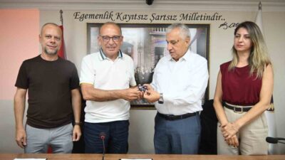 Turgutlu Belediyespor, yeni sezon öncesi taraftarlarla kulüp arasındaki bağı güçlendirmek