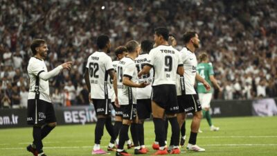 Beşiktaş, UEFA Avrupa Ligi play-off turu ilk maçında sahasında karşılaştığı