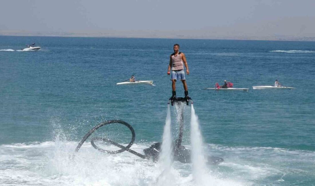 Van Gölü’nde adrenalin dolu festival Dünyanın en büyük sodalı gölü olan Van Gölü’nün tanıtılması ve