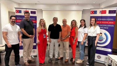 Eskişehir Aile ve Sosyal Hizmetler İl Müdürlüğü koordinatörlüğünde yürütülen ’Dijital