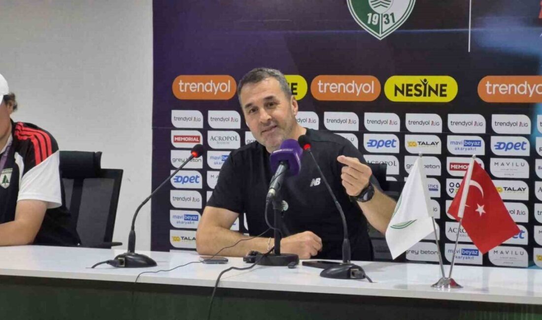 Muğlaspor Teknik Direktörü Yalçın Koşukavak, kadın gazetecilere yönelik sarf ettiği