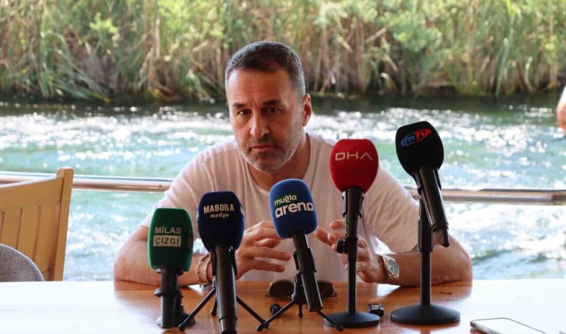 Yalçın Koşukavak: “Zor şartlar altında sahaya çıkıp mücadele ediyoruz” Muğlaspor Teknik Direktörü Yalçın Koşukavak, takımın sezon başında yaşadığı zorluklara
