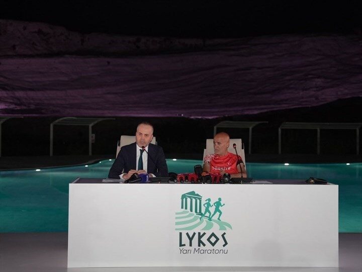 Pamukkale’nin eşsiz tarihi ve doğal dokusunu küresel koşu kültürüyle buluşturan