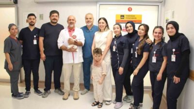Gaziantep’te 25 haftalık olarak 830 gram ağırlığında dünyaya gelen prematüre