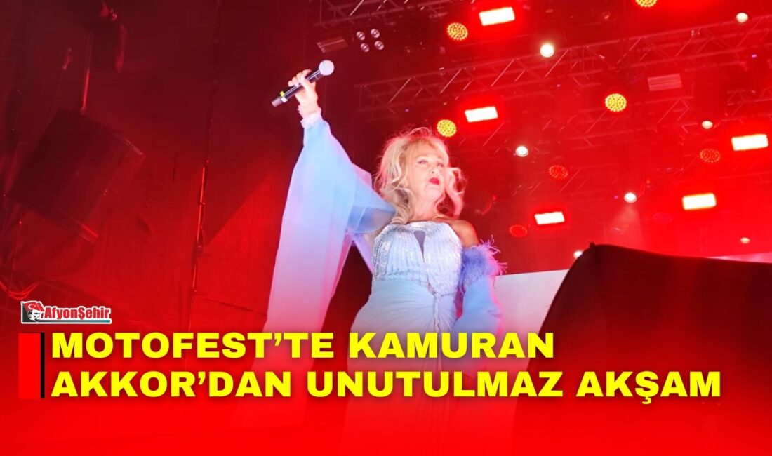 Afyonkarahisar’da bu yıl 9’uncusu düzenlenen MotoFest kapsamında Türk müziğinin sevilen