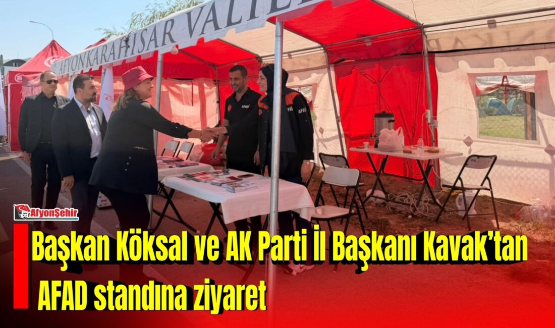 Afyonkarahisar Belediye Başkanı Burcu Köksal ile AK Parti Afyonkarahisar İl Başkanı Özgür Kavak,