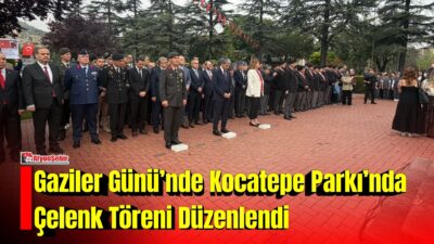 Afyonkarahisar’da 19 Eylül Gaziler Günü dolayısıyla Kocatepe Parkı’nda bulunan Atatürk