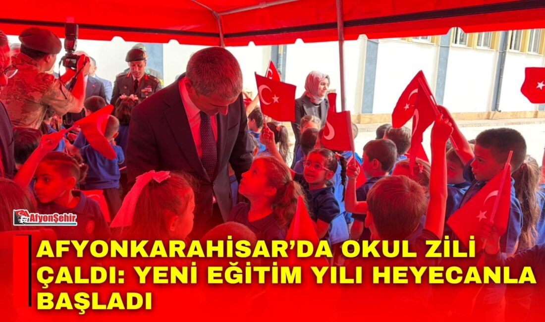Afyonkarahisar’da öğrenciler, uzun süren yaz tatilinin ardından yeniden ders başı