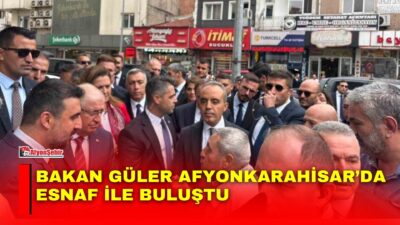 Afyonkarahisar’a gelen Milli Savunma Bakanı Yaşar Güler, kent merkezinde esnaf
