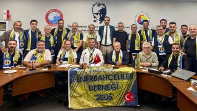 Aliağa Fenerbahçeliler Derneğinin 11. olağan genel kurul toplantısında mevcut başkan