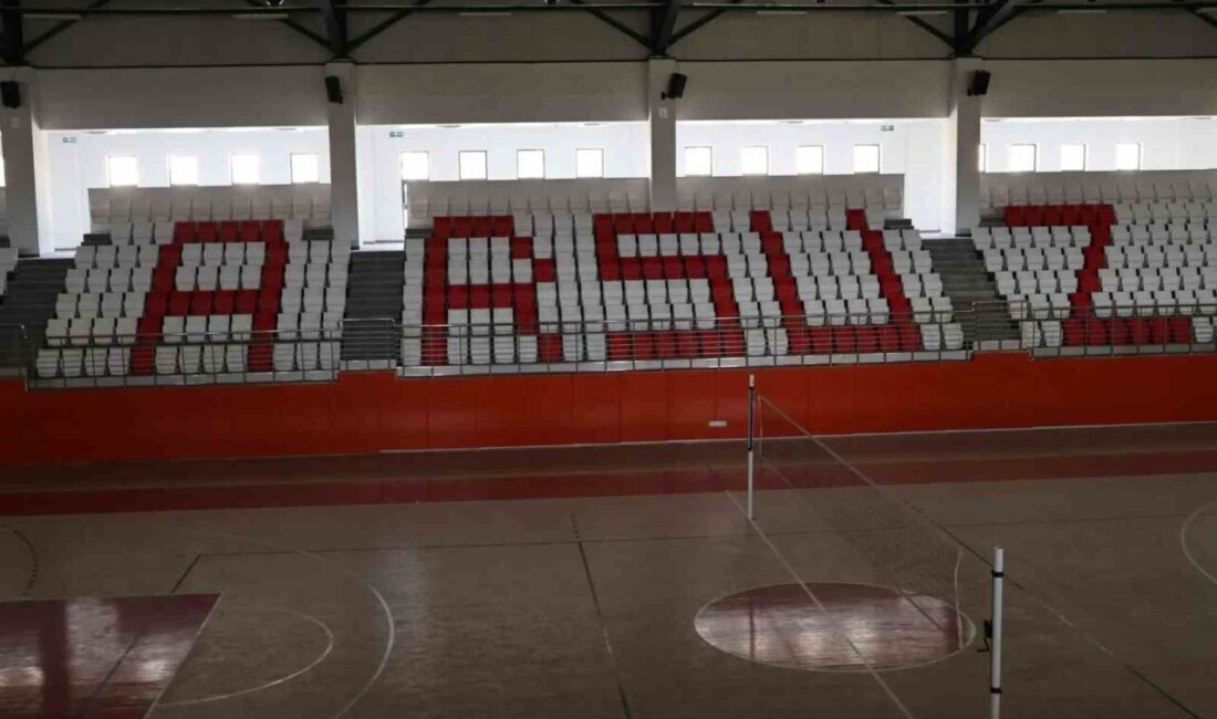Arsuz Kaymakamı Fatih Eroğlu, Hatay Büyükşehir Belediyesi tarafından Gülcihan Mahallesi’nde