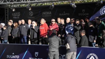 Gençlik ve Spor Bakanı Osman Aşkın Bak, Kaçkarlar’ın sporculara eşsiz