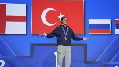 Gençlik ve Spor Bakanı Osman Aşkın Bak, Avrupa Boks Şampiyonası’nda