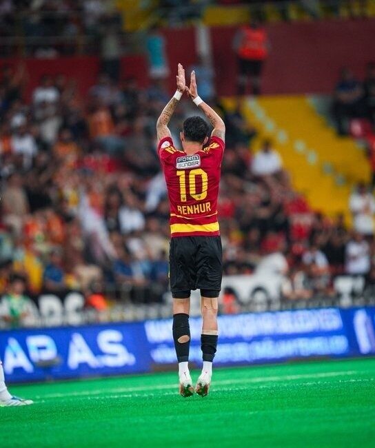 Başarılı futbolcu Benhur Keser, 11 yıl sonra geldiği Kayserispor’daki misyonu