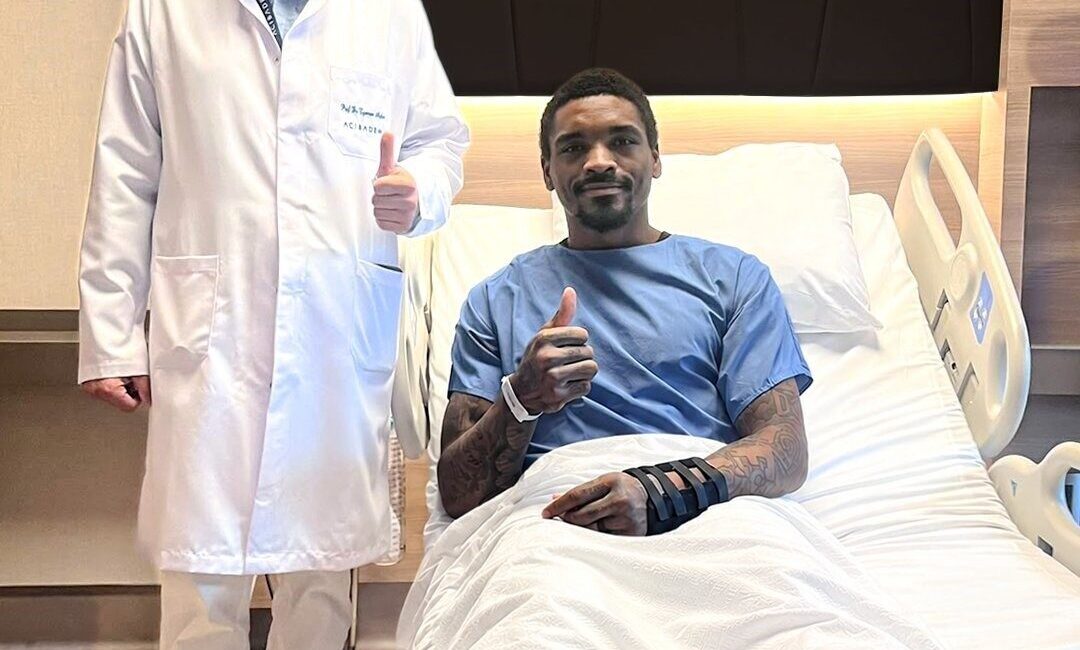 Beşiktaş Basketbol Takımı oyuncusu DaQuan Jeffries, elindeki kırık nedeniyle ameliyat