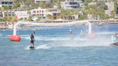 Bodrum’da deniz bu kez hız tutkunlarının mücadelesine sahne oldu. Türkiye