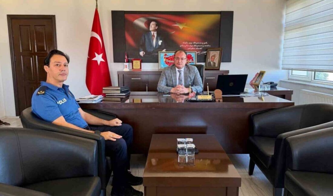 Afyonkarahisar’ın Bolvadin ilçesine atanan ve görevine başlayan İlçe Emniyet Müdürü