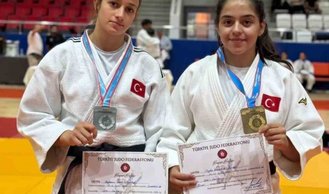 Burdurlu judoculardan Türkiye Şampiyonası’nda 2 madalya Çanakkale’de düzenlenen Sporcu Eğitim Merkezleri (SEM) Türkiye Judo Şampiyonası’nda mücadele