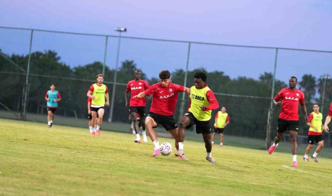 Çorum FK’nın Antalya kampı başladı Trendyol Süper Lig ekiplerinden Çorum FK, milli maçlar sebebiyle lige