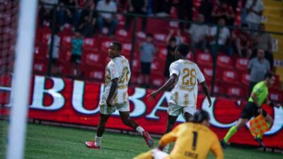 Kayserispor’un başarılı oyuncusu Daniel Moreno son 3 maçta 5 gol